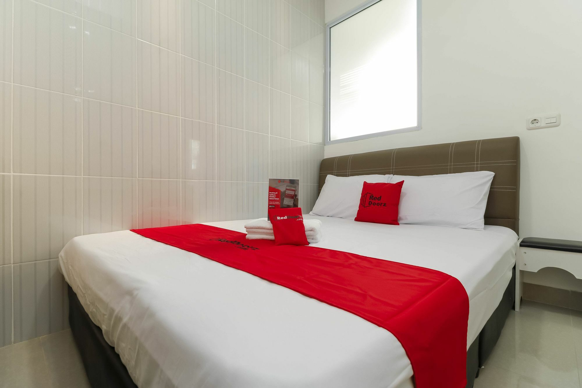 Hotel Reddoorz Near Nagoya Hill Batam Zewnętrze zdjęcie