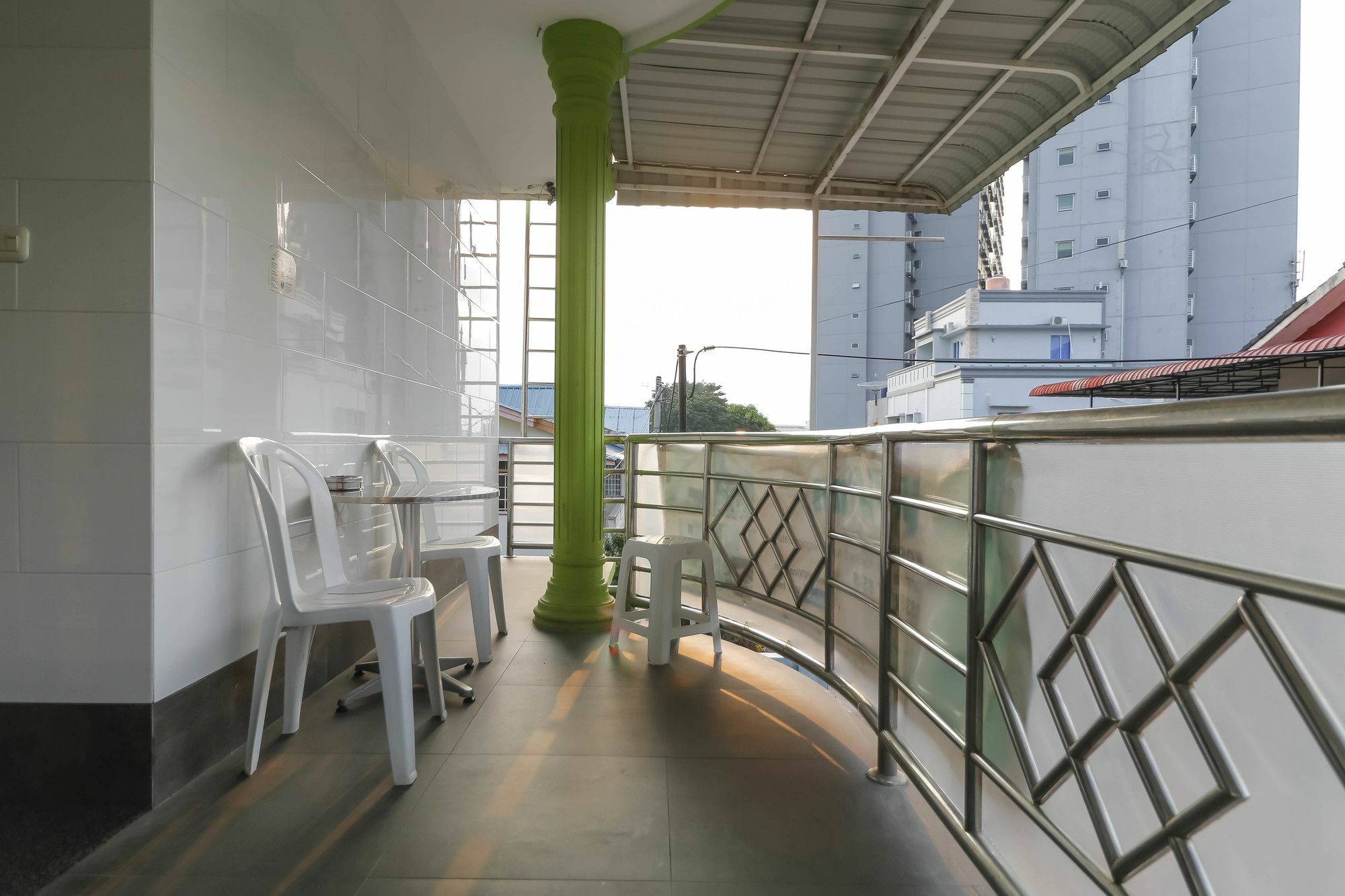 Hotel Reddoorz Near Nagoya Hill Batam Zewnętrze zdjęcie