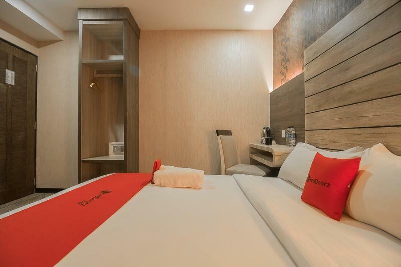 Hotel Reddoorz Near Nagoya Hill Batam Zewnętrze zdjęcie